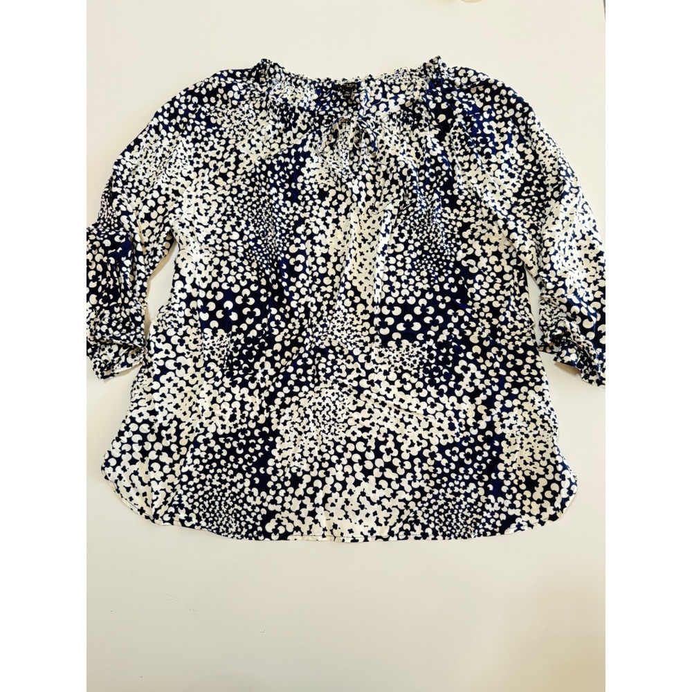 Talbots Womens Tunic Top Black White sz M/P Casual Rayon Easy Ditsy Floral Print